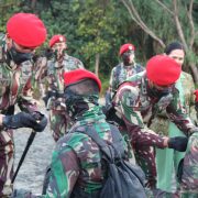Danjen Kopassus Resmi Tutup Pendidikan Prajurit  Komando Angkatan 105 di Cilacap